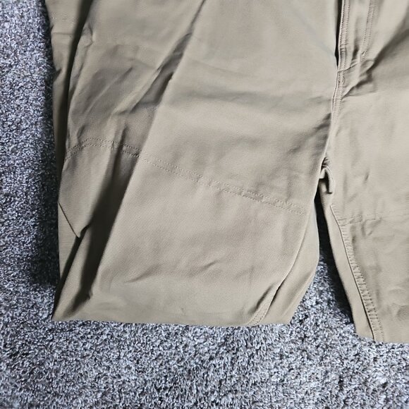 Under Armour Tan/Red Logo Kahki Mens Waist Size 40x32 Loose Fit Denim Jeans - Picture 11 of 12